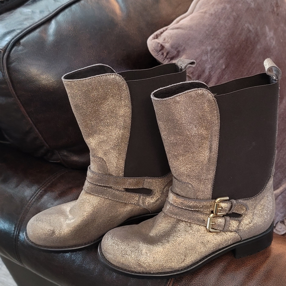 Sesto Meucci boots.